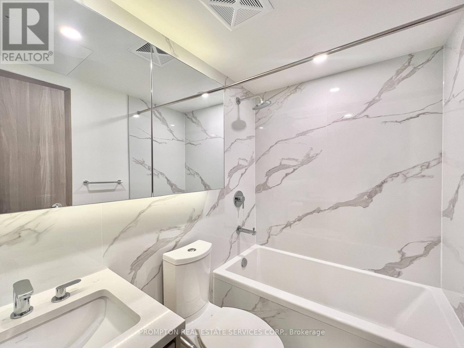 902 - 1 Concord Cityplace Way, Toronto, Ontario  M5V 0X3 - Photo 33 - C12781552