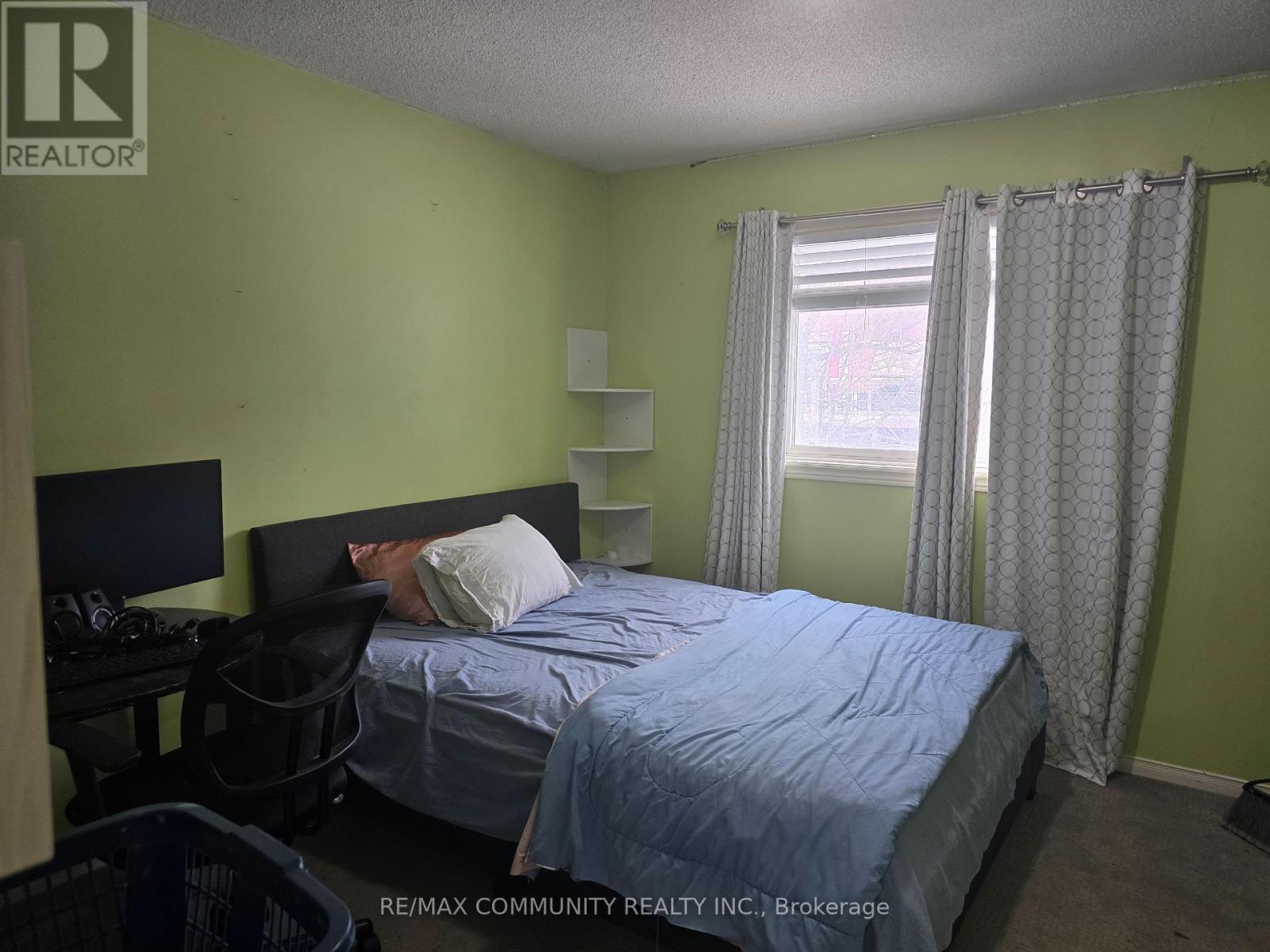 8 Carmichael Drive N, Whitby, Ontario  L1N 9A4 - Photo 12 - E12781588