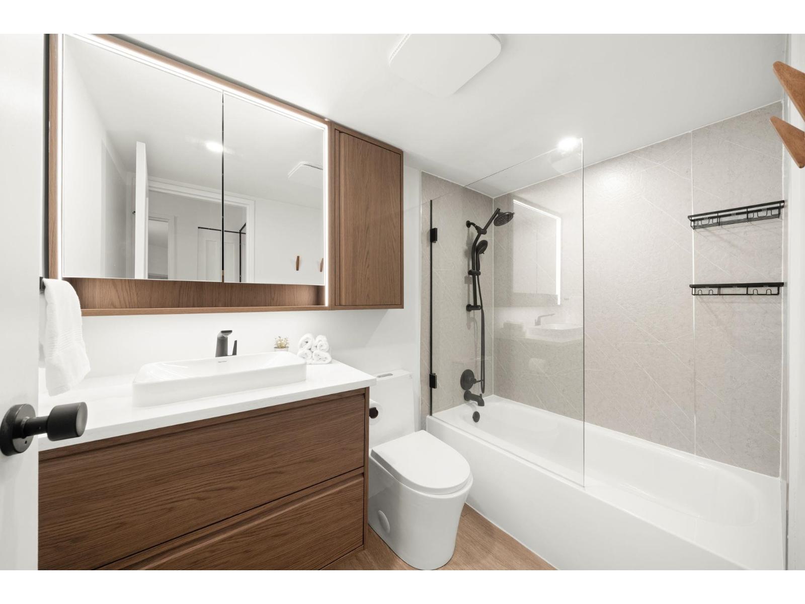 208 5224 204 Street, Langley, British Columbia  V3A 1Z1 - Photo 15 - R3089277