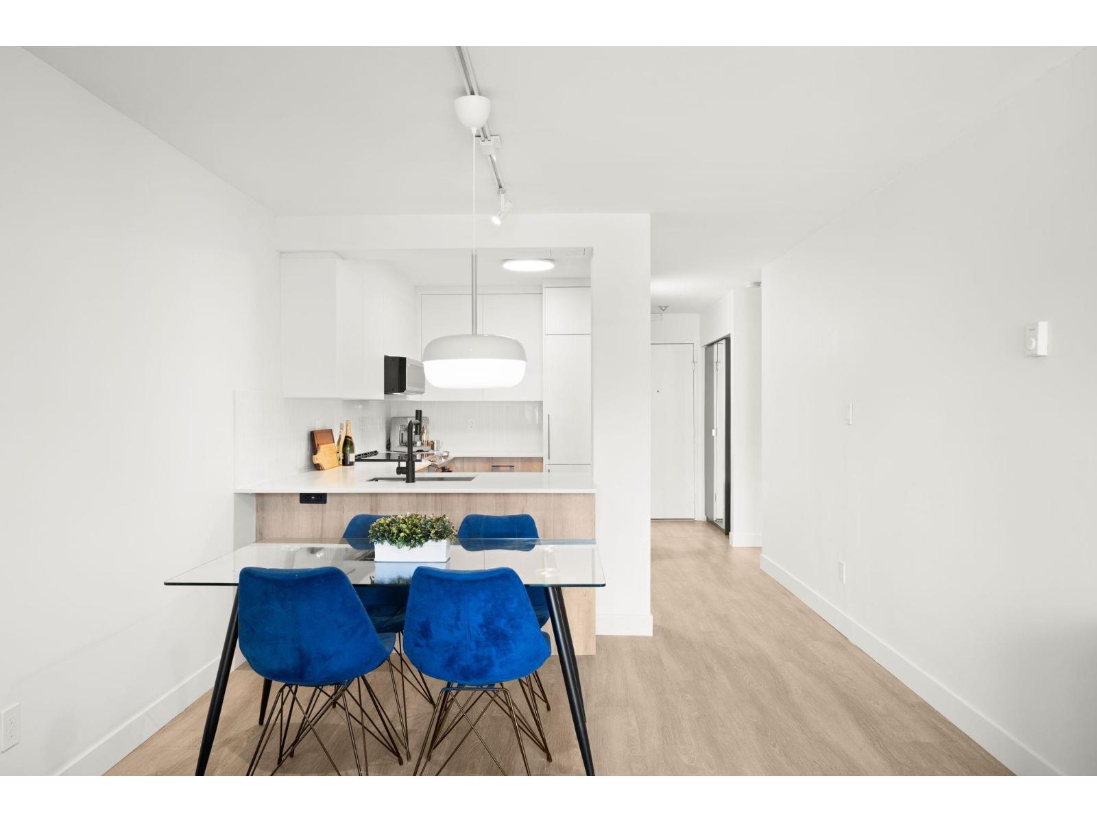 208 5224 204 Street, Langley, British Columbia  V3A 1Z1 - Photo 8 - R3089277