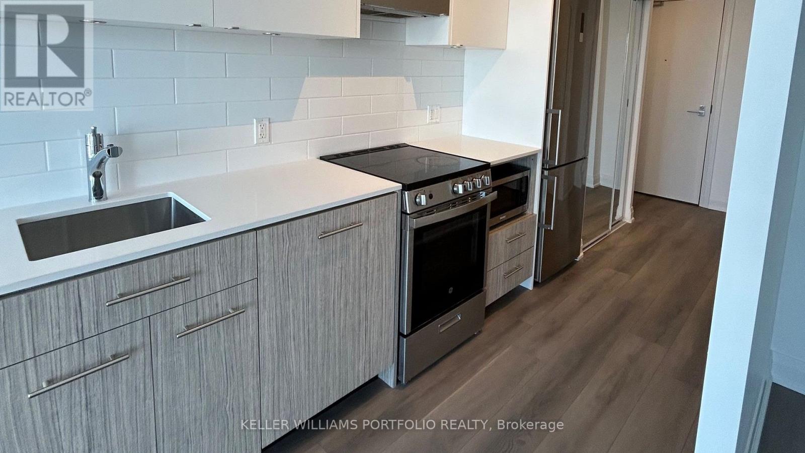 4501 - 251 Jarvis Street, Toronto, Ontario  M5B 0C3 - Photo 3 - C12771320