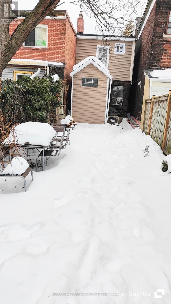 58 Pape Avenue, Toronto, Ontario  M4M 2V6 - Photo 17 - E12778368