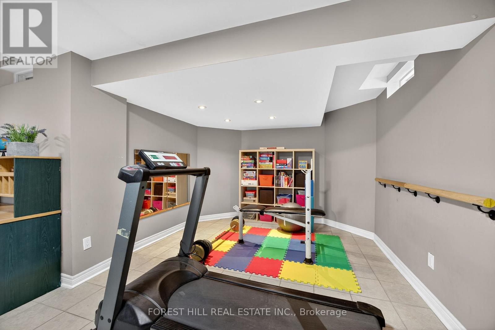 31 Connaught Lane, Barrie, Ontario  L4M 0A6 - Photo 38 - S12781582