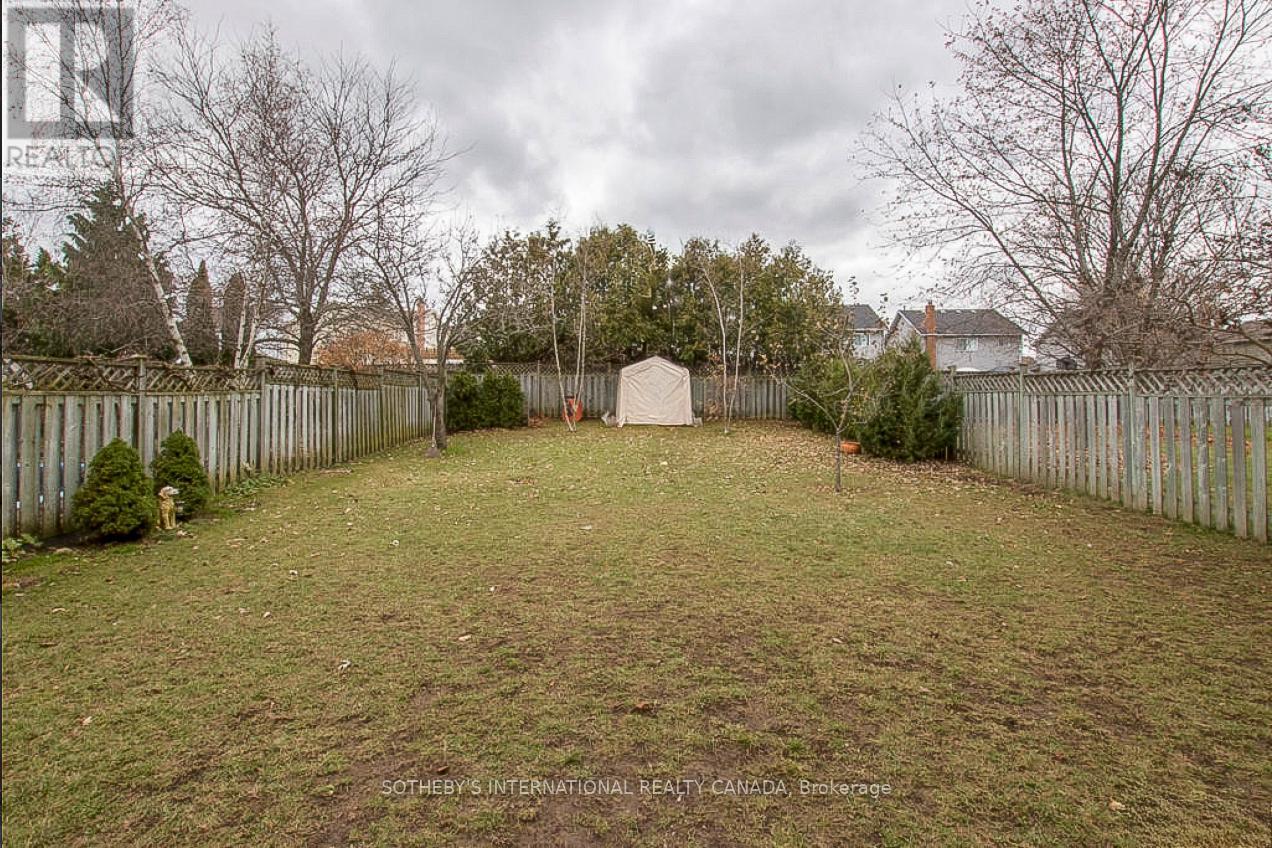 36 Ailsa Drive, Georgina, Ontario  L4P 3N5 - Photo 2 - N12758238