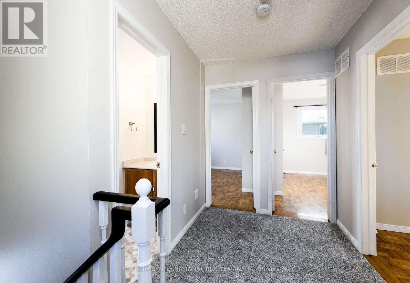 36 Ailsa Drive, Georgina, Ontario  L4P 3N5 - Photo 27 - N12758238