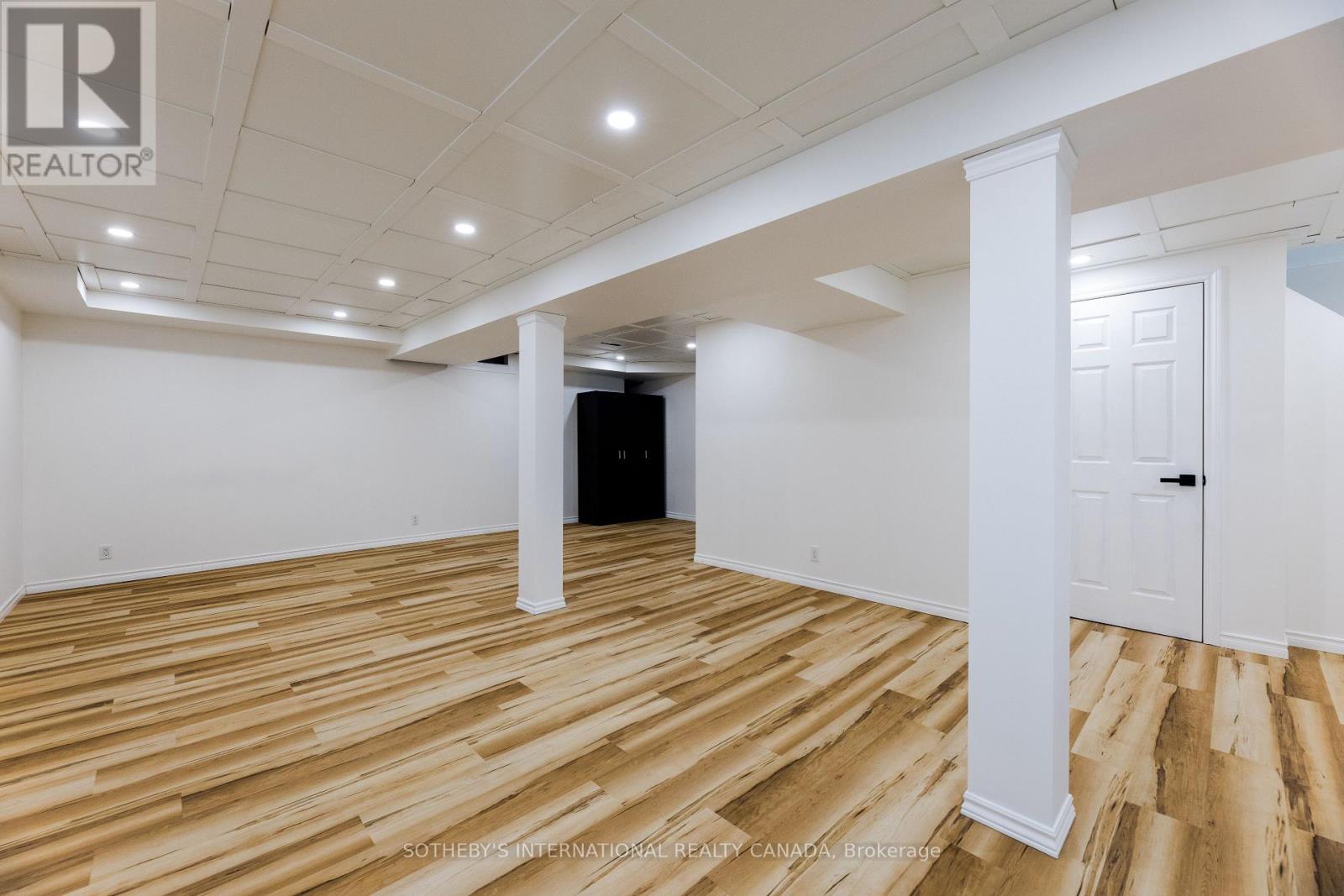 36 Ailsa Drive, Georgina, Ontario  L4P 3N5 - Photo 30 - N12758238