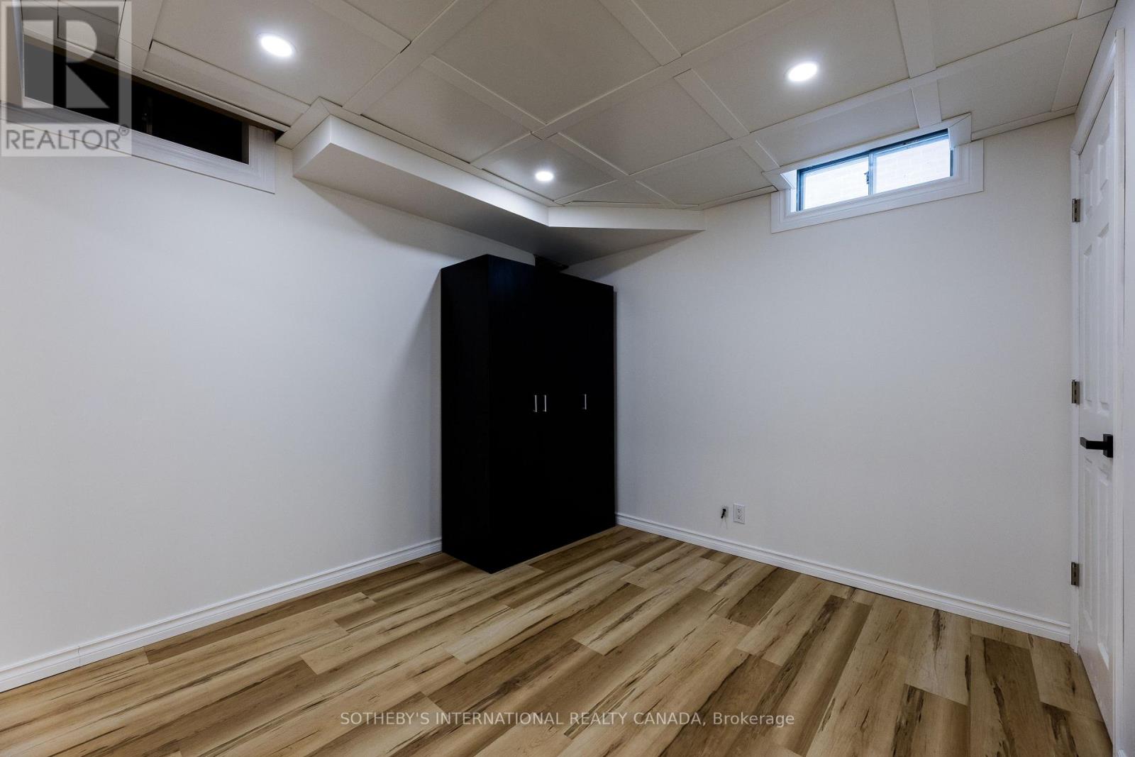 36 Ailsa Drive, Georgina, Ontario  L4P 3N5 - Photo 37 - N12758238