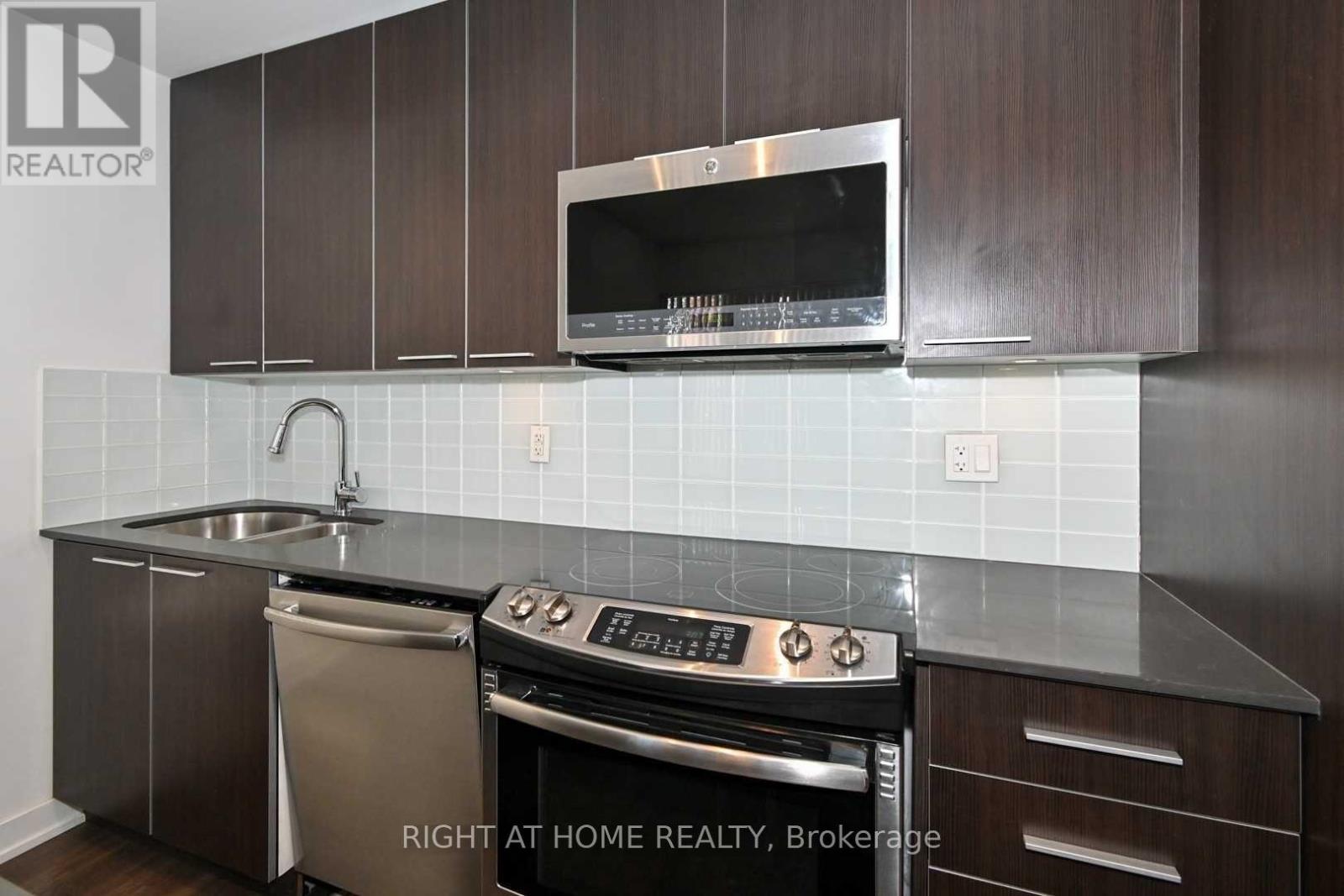 314 - 10 Park Lawn Road, Toronto, Ontario  M8V 0H9 - Photo 9 - W12773624