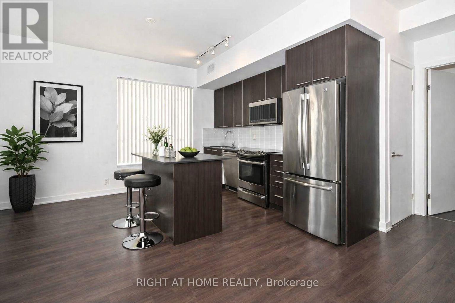 314 - 10 Park Lawn Road, Toronto, Ontario  M8V 0H9 - Photo 2 - W12773624