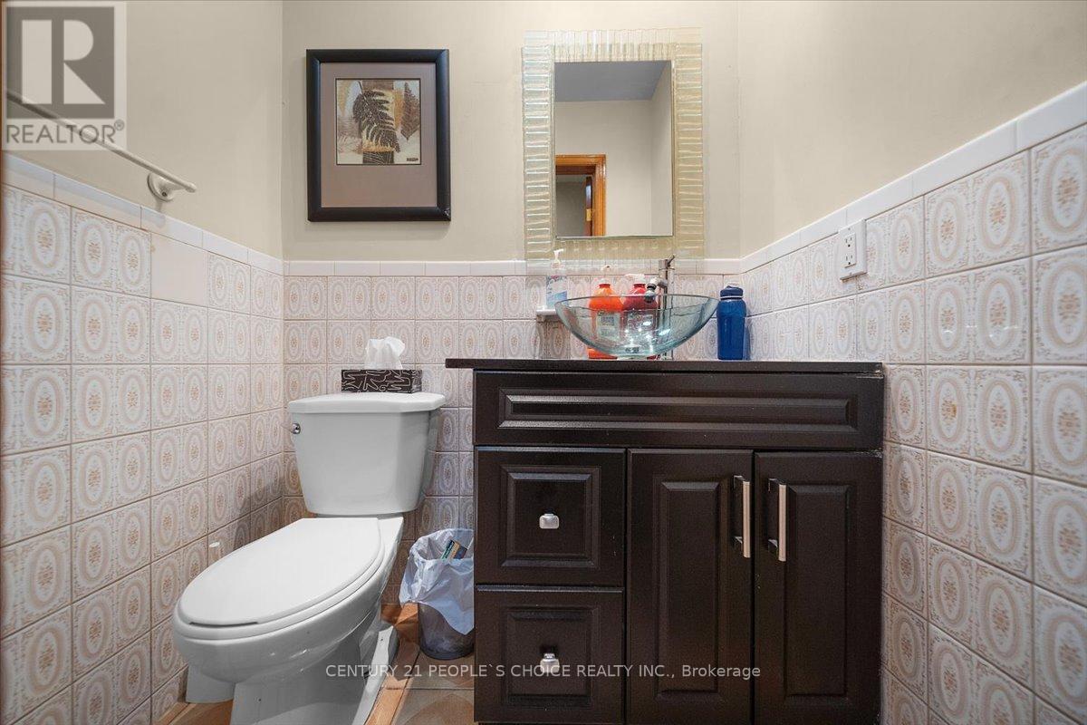 3431 Dorcas Street, Mississauga, Ontario  L4T 1M9 - Photo 11 - W12781576