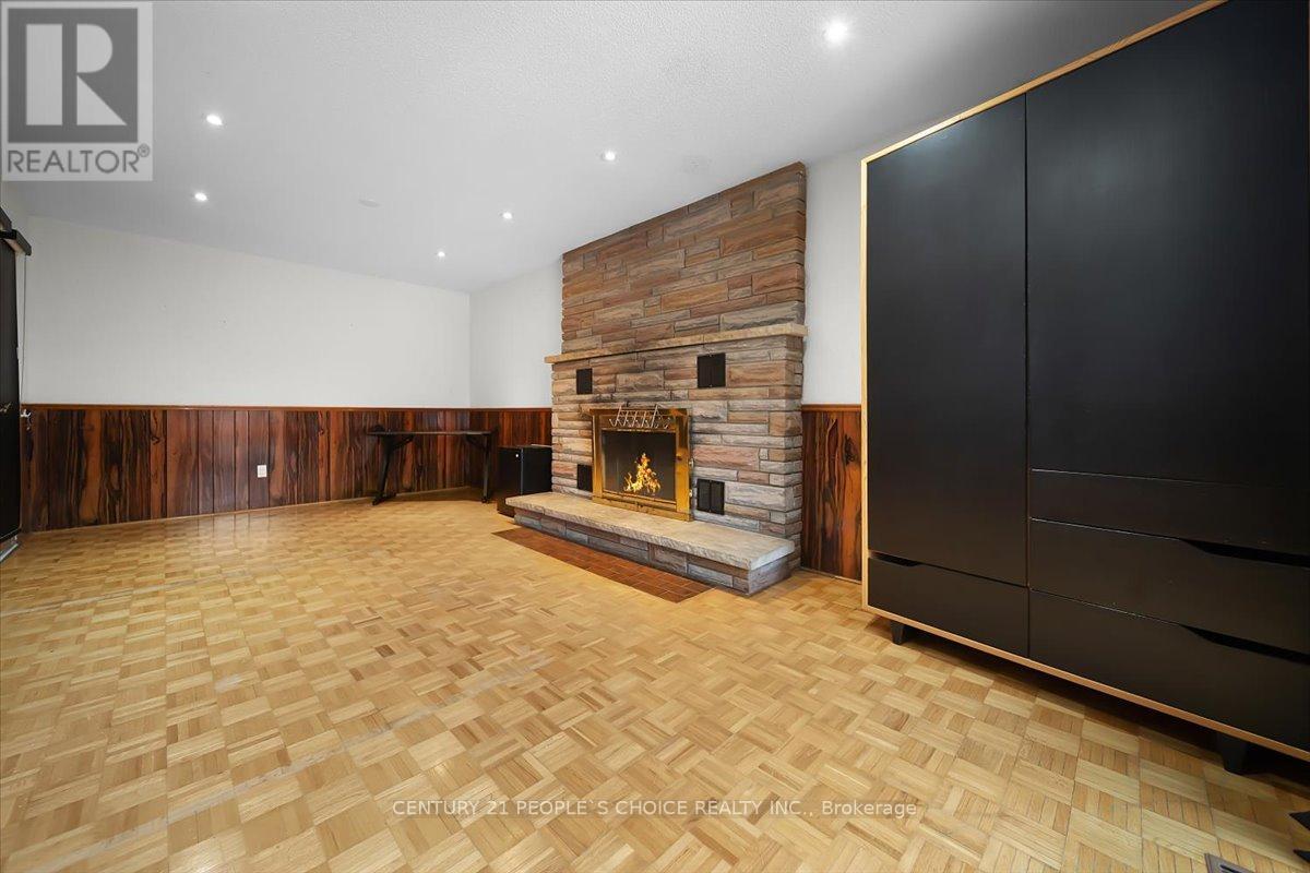 3431 Dorcas Street, Mississauga, Ontario  L4T 1M9 - Photo 14 - W12781576