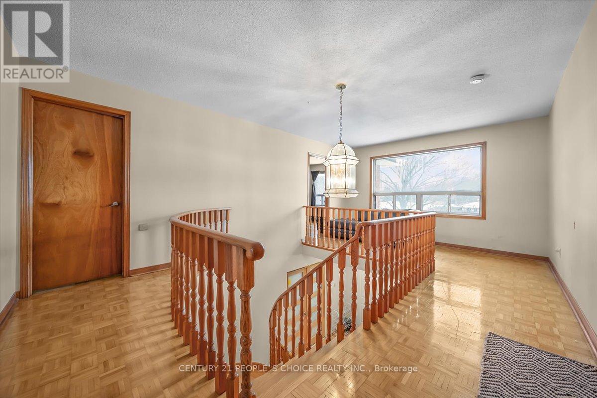 3431 Dorcas Street, Mississauga, Ontario  L4T 1M9 - Photo 25 - W12781576