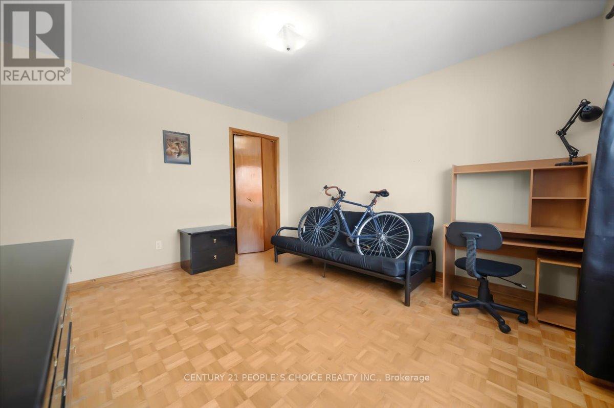 3431 Dorcas Street, Mississauga, Ontario  L4T 1M9 - Photo 33 - W12781576