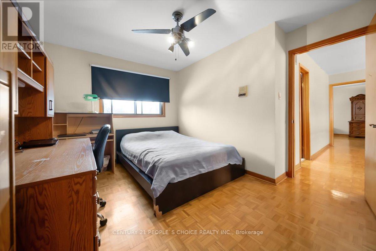 3431 Dorcas Street, Mississauga, Ontario  L4T 1M9 - Photo 36 - W12781576