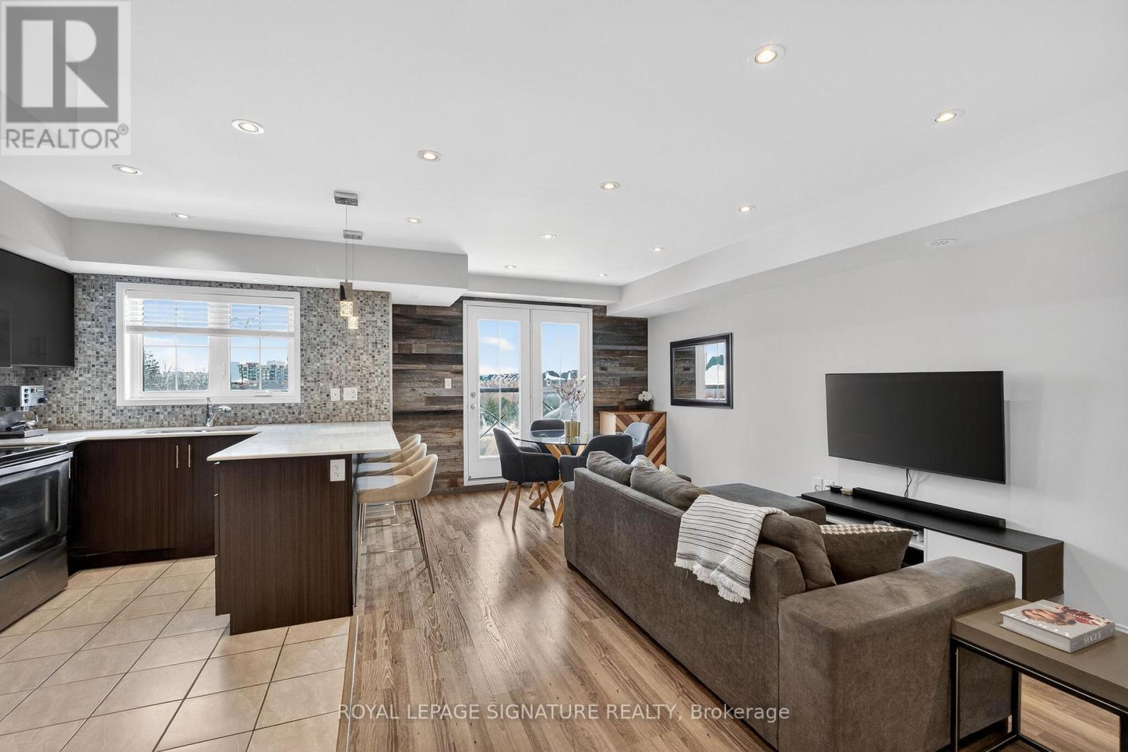 24 - 2508 Post Road, Oakville, Ontario  L6H 0G6 - Photo 3 - W12781580