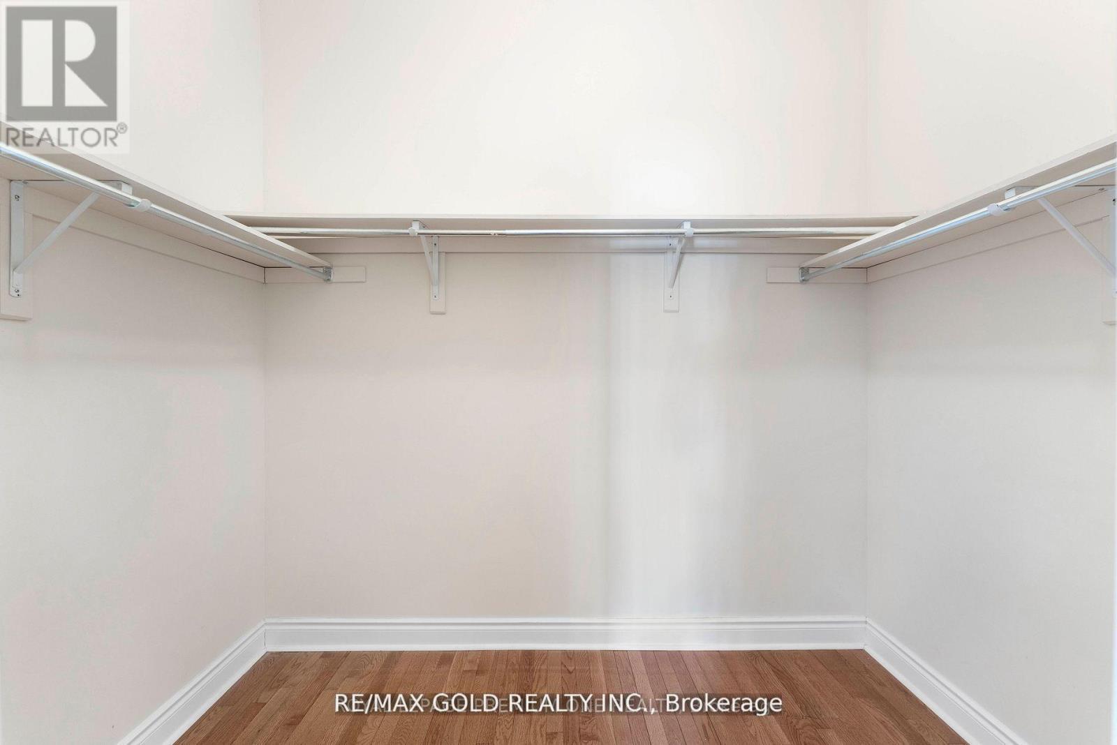 71 Louvain Drive, Brampton, Ontario  L6P 1Y9 - Photo 17 - W12781586