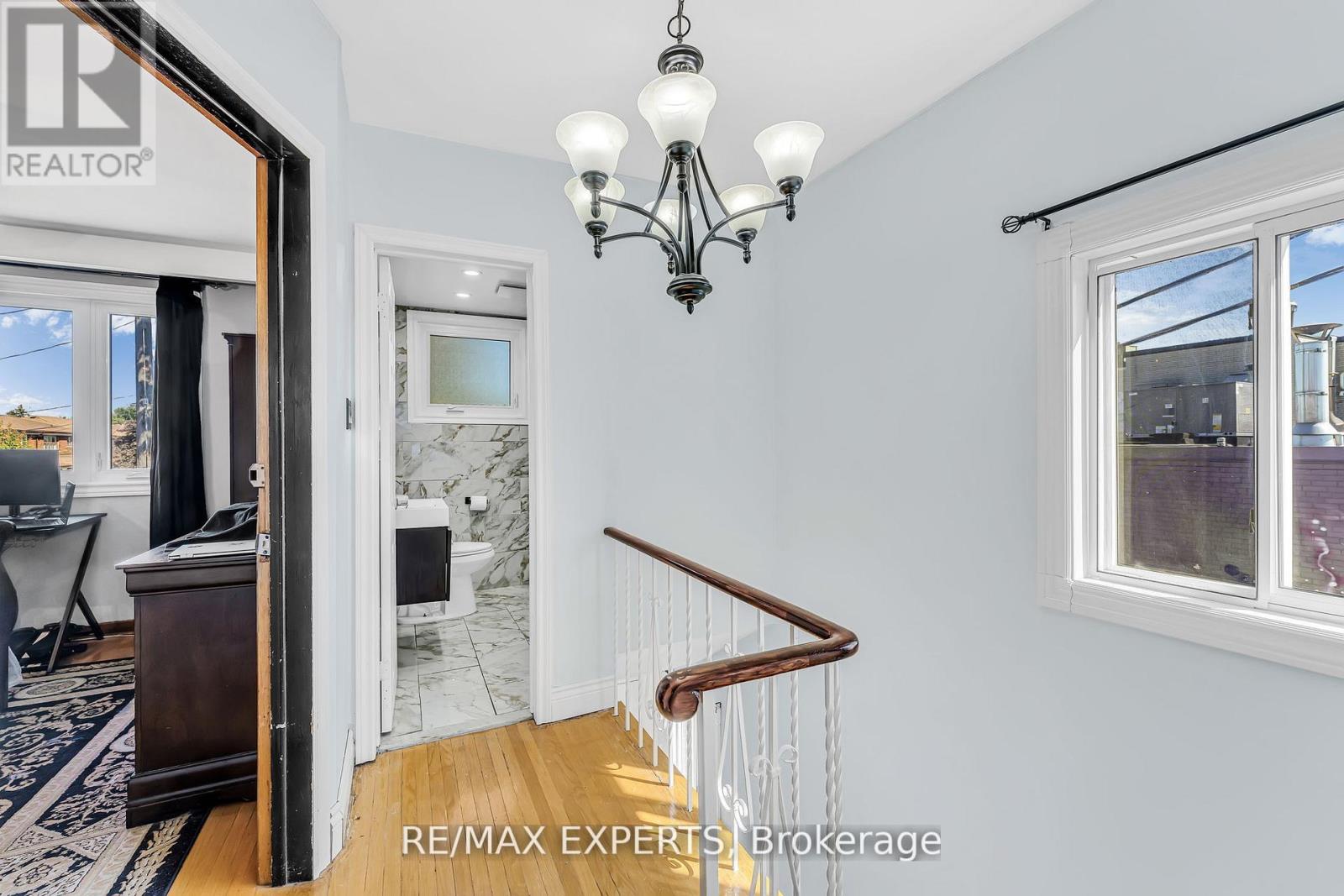 81 Hagar Avenue, Toronto, Ontario  M6N 3V3 - Photo 33 - W12781600