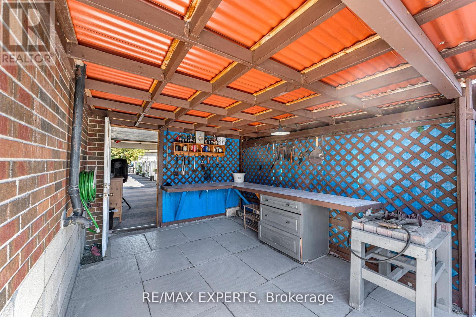 81 Hagar Avenue, Toronto, Ontario  M6N 3V3 - Photo 45 - W12781600