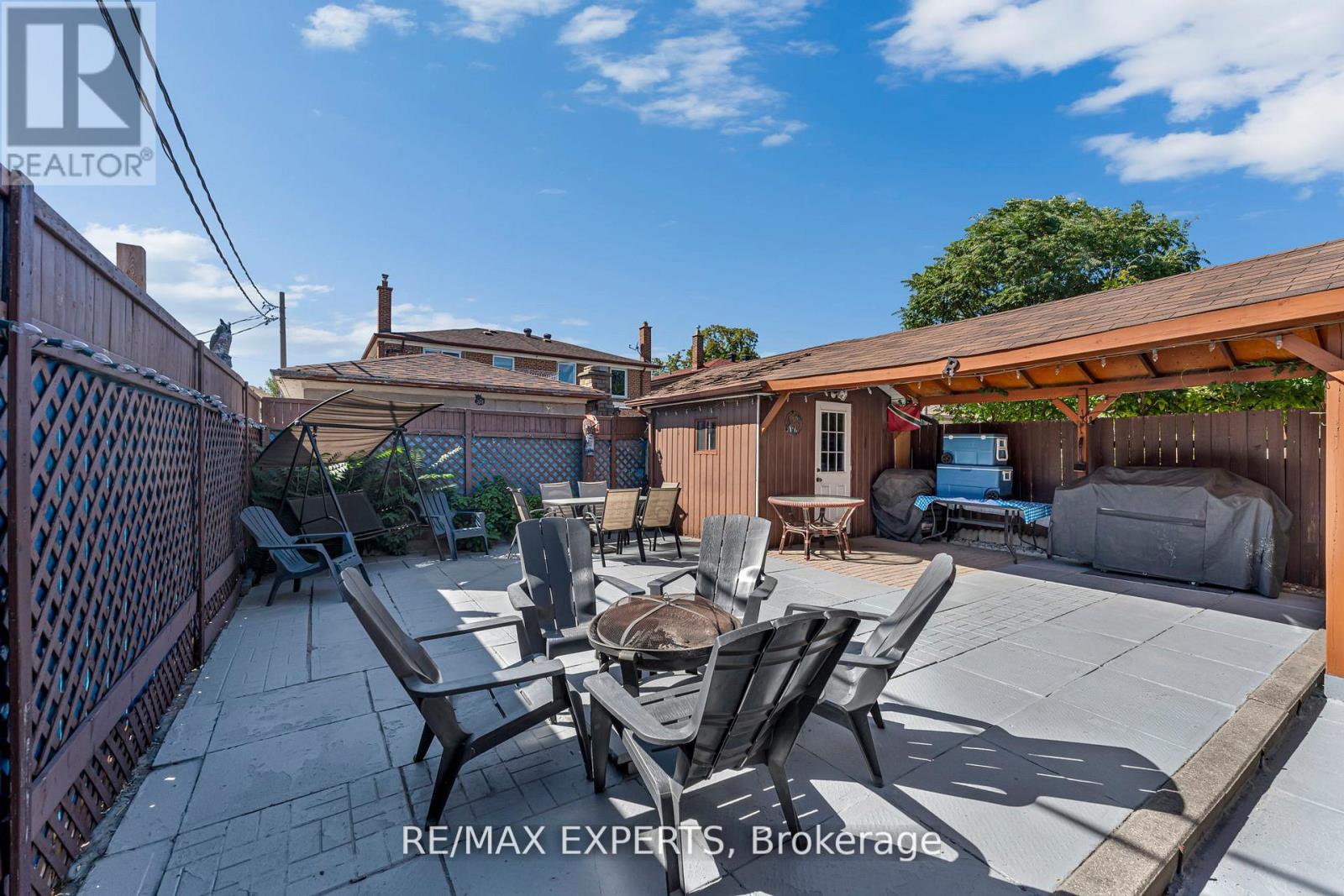 81 Hagar Avenue, Toronto, Ontario  M6N 3V3 - Photo 46 - W12781600