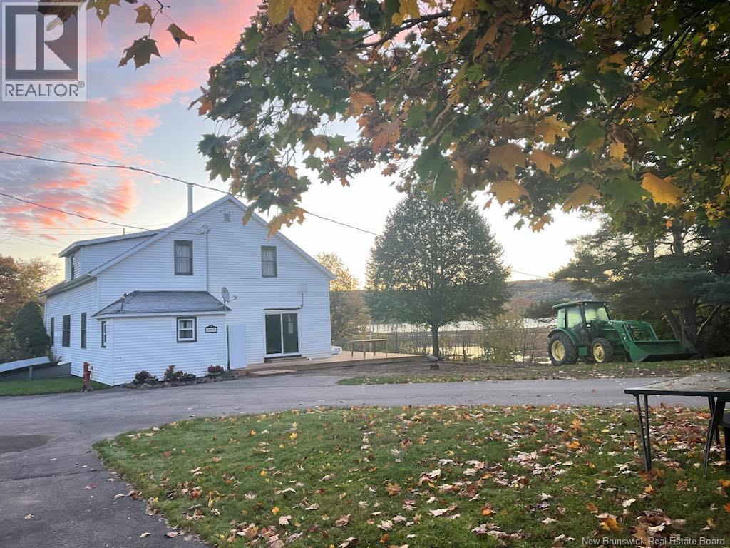 2086 Route 124, Hatfield Point, New Brunswick  E5T 2R7 - Photo 1 - NB133513