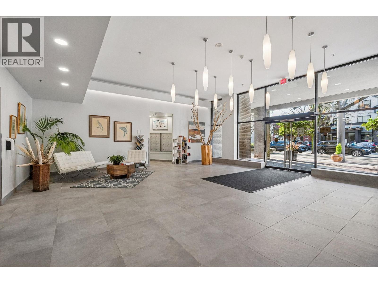 1001 124 W 1st Street, North Vancouver, British Columbia  V7M 3N3 - Photo 4 - R3089115