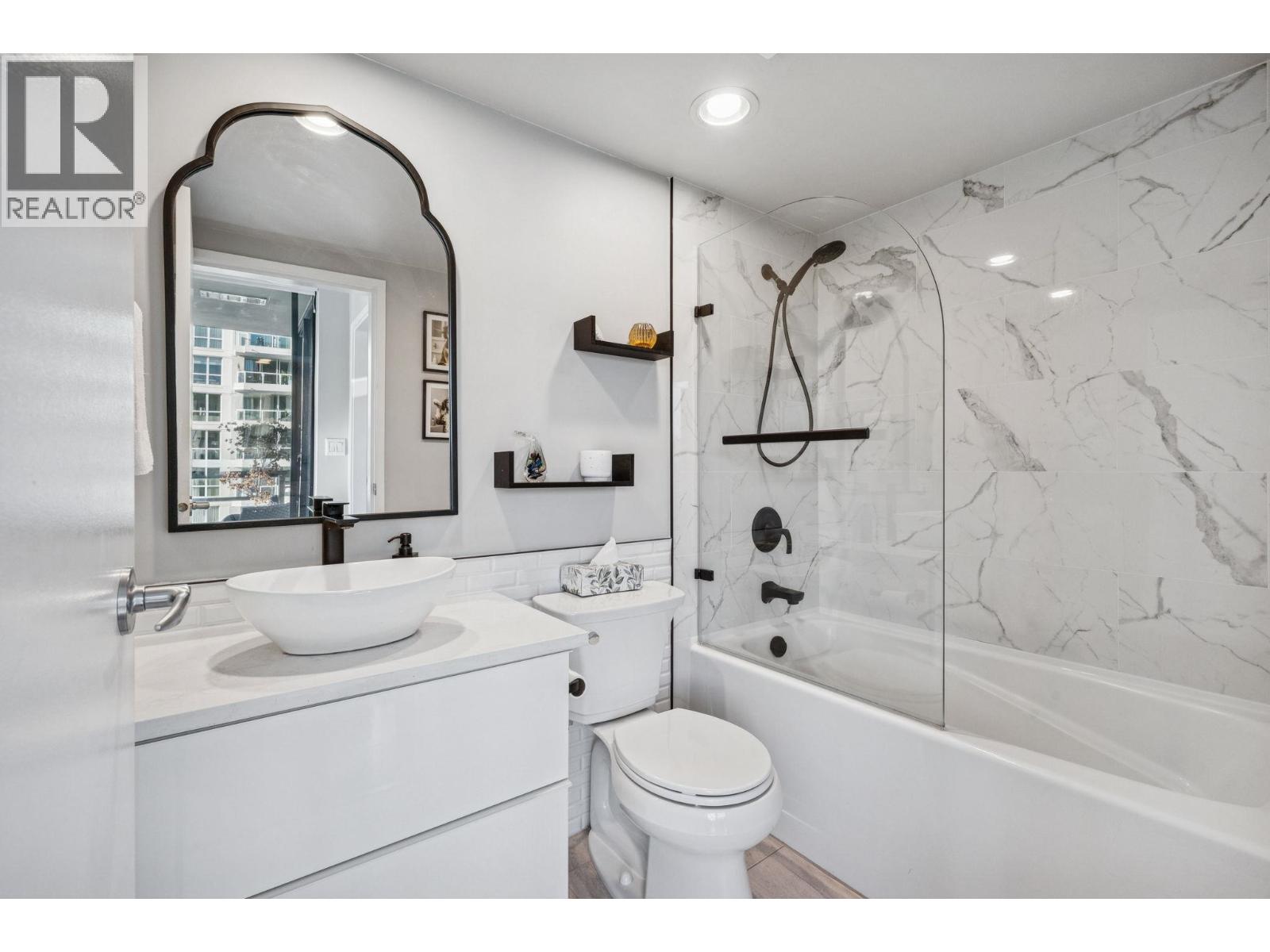 1001 124 W 1st Street, North Vancouver, British Columbia  V7M 3N3 - Photo 15 - R3089115