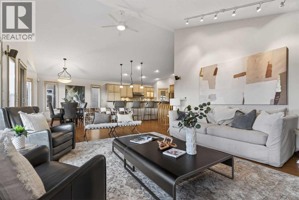 55 Billy Haynes Trail, Okotoks, Alberta  T1S 2N9 - Photo 13 - A2284883