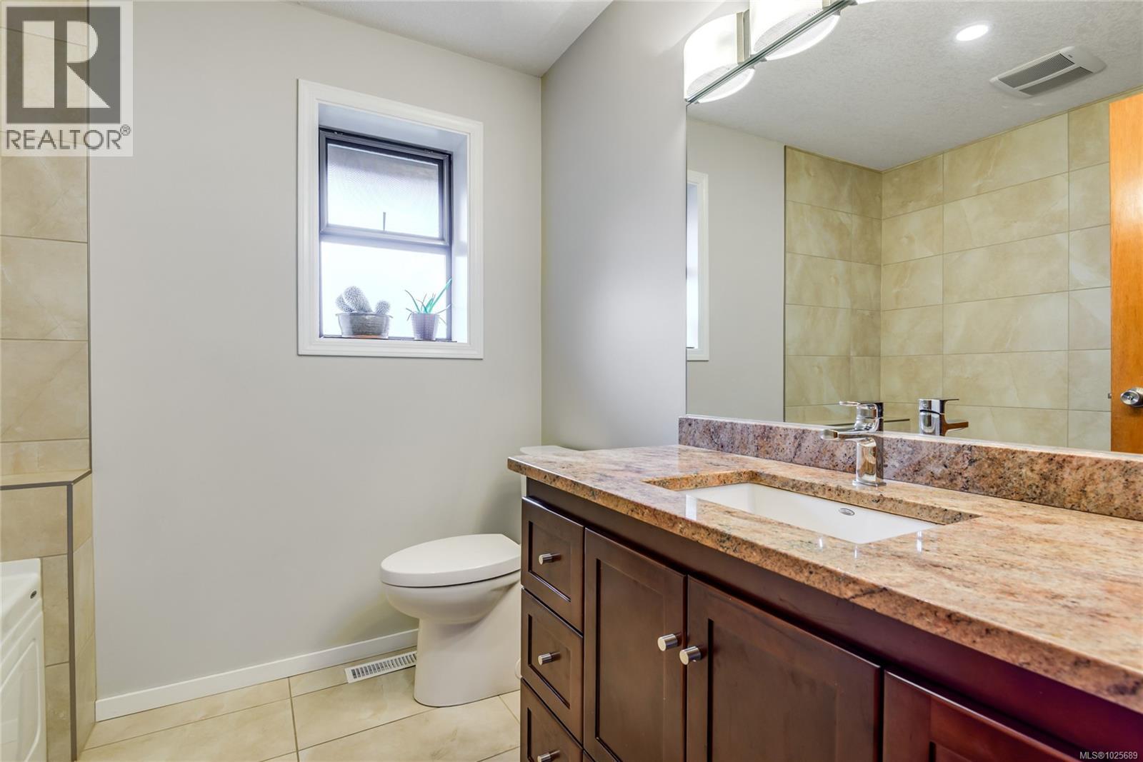 3846 Mitlenatch Dr, Campbell River, British Columbia  V9H 1J6 - Photo 31 - 1025689