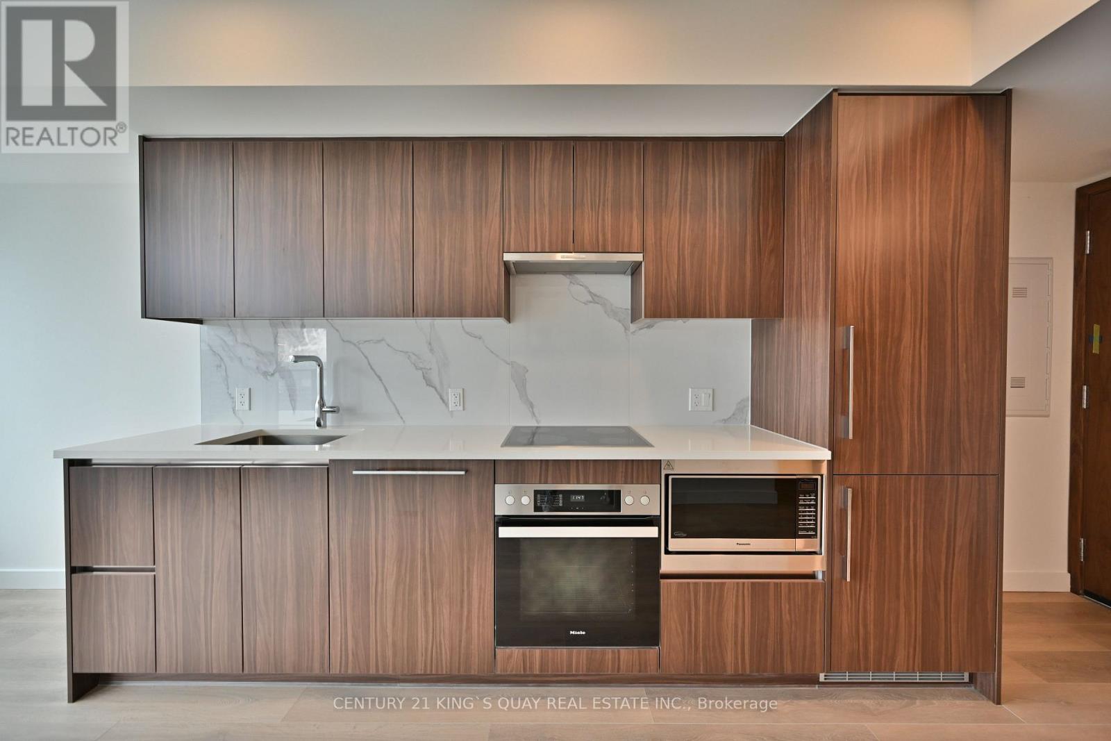 4012 - 1 Concord Cityplace Way, Toronto, Ontario  M5V 0X3 - Photo 4 - C12781310