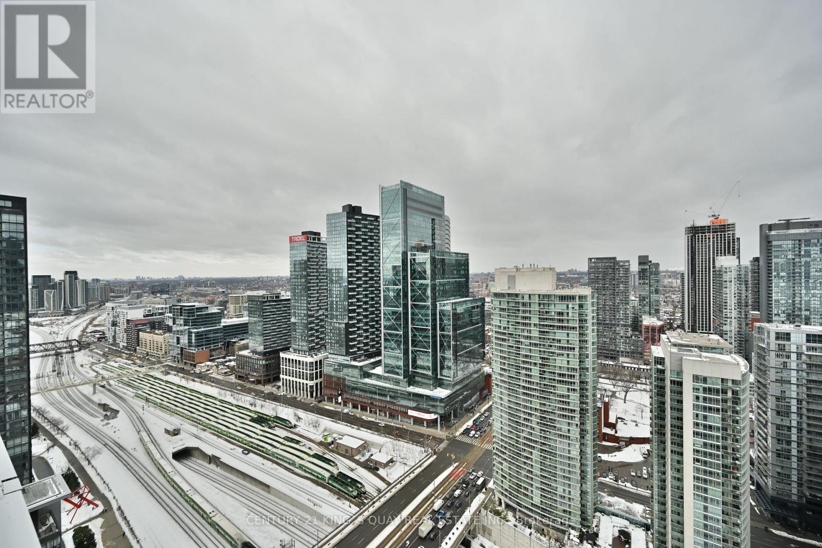 4012 - 1 Concord Cityplace Way, Toronto, Ontario  M5V 0X3 - Photo 8 - C12781310