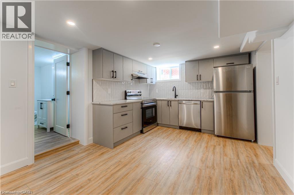 320 Highland Road E, Kitchener, Ontario  N2M 3W4 - Photo 6 - 40804646