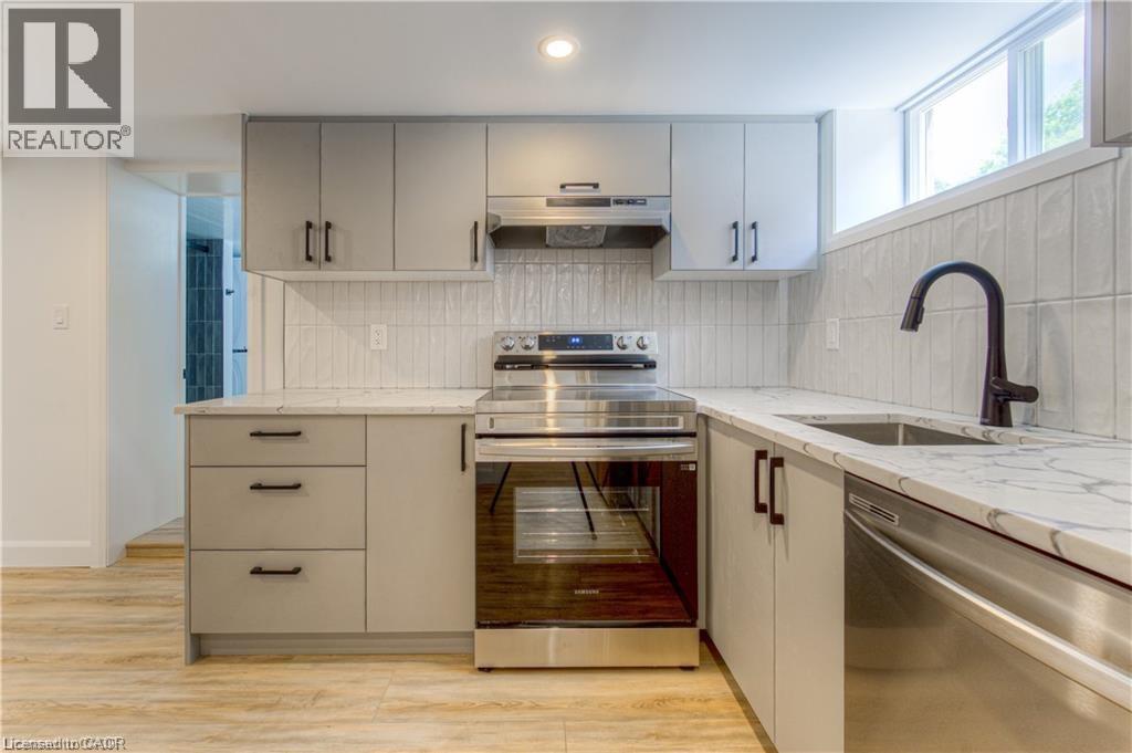 320 Highland Road E, Kitchener, Ontario  N2M 3W4 - Photo 9 - 40804646