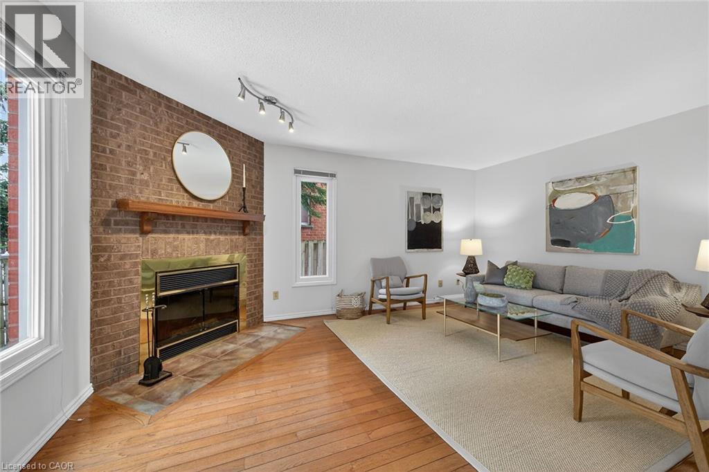 134 Huntingwood Avenue, Dundas, Ontario  L9H 6X7 - Photo 16 - 40803831