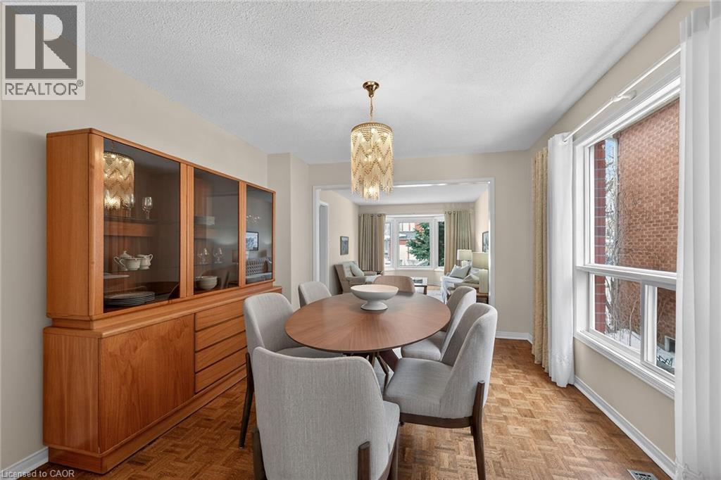 134 Huntingwood Avenue, Dundas, Ontario  L9H 6X7 - Photo 8 - 40803831