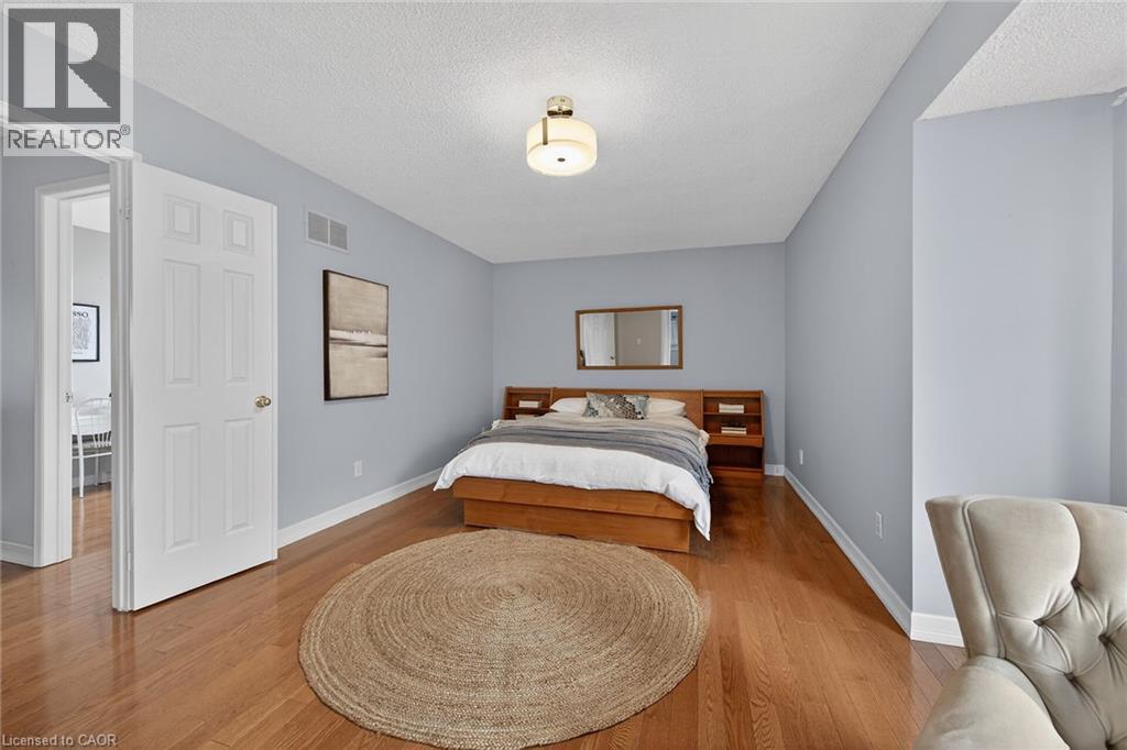 134 Huntingwood Avenue, Dundas, Ontario  L9H 6X7 - Photo 22 - 40803831