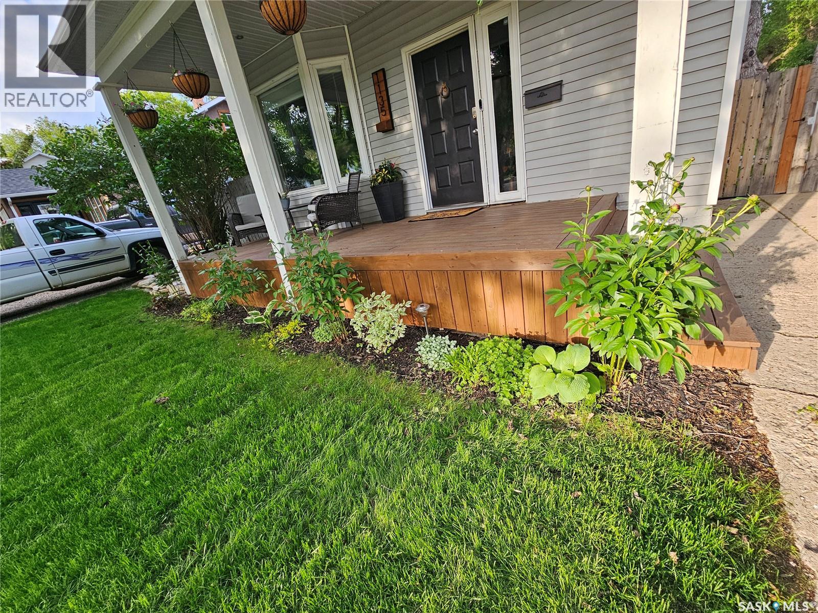 1135 2nd Avenue Nw, Moose Jaw, Saskatchewan  S6H 3R4 - Photo 42 - SK028185