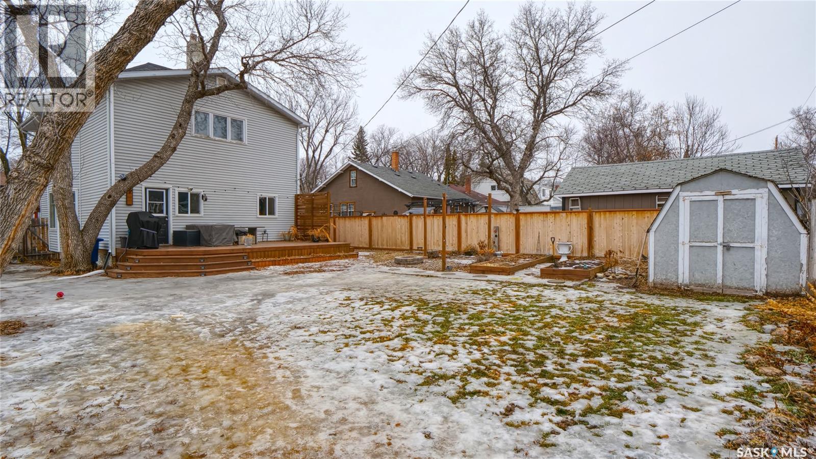 1135 2nd Avenue Nw, Moose Jaw, Saskatchewan  S6H 3R4 - Photo 33 - SK028185