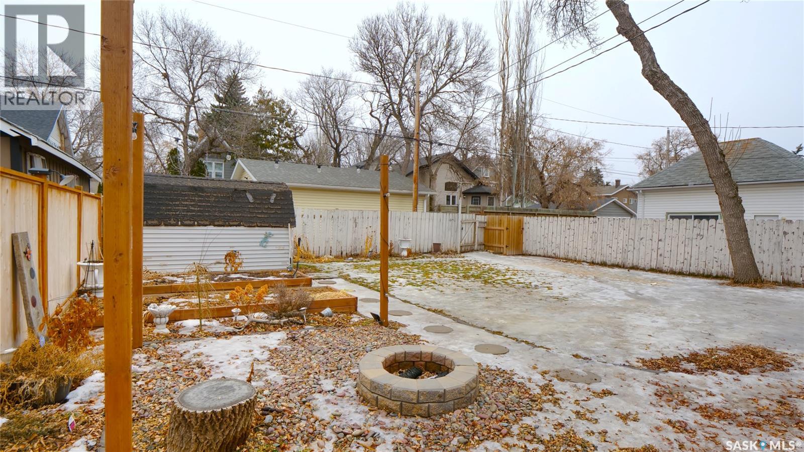 1135 2nd Avenue Nw, Moose Jaw, Saskatchewan  S6H 3R4 - Photo 31 - SK028185