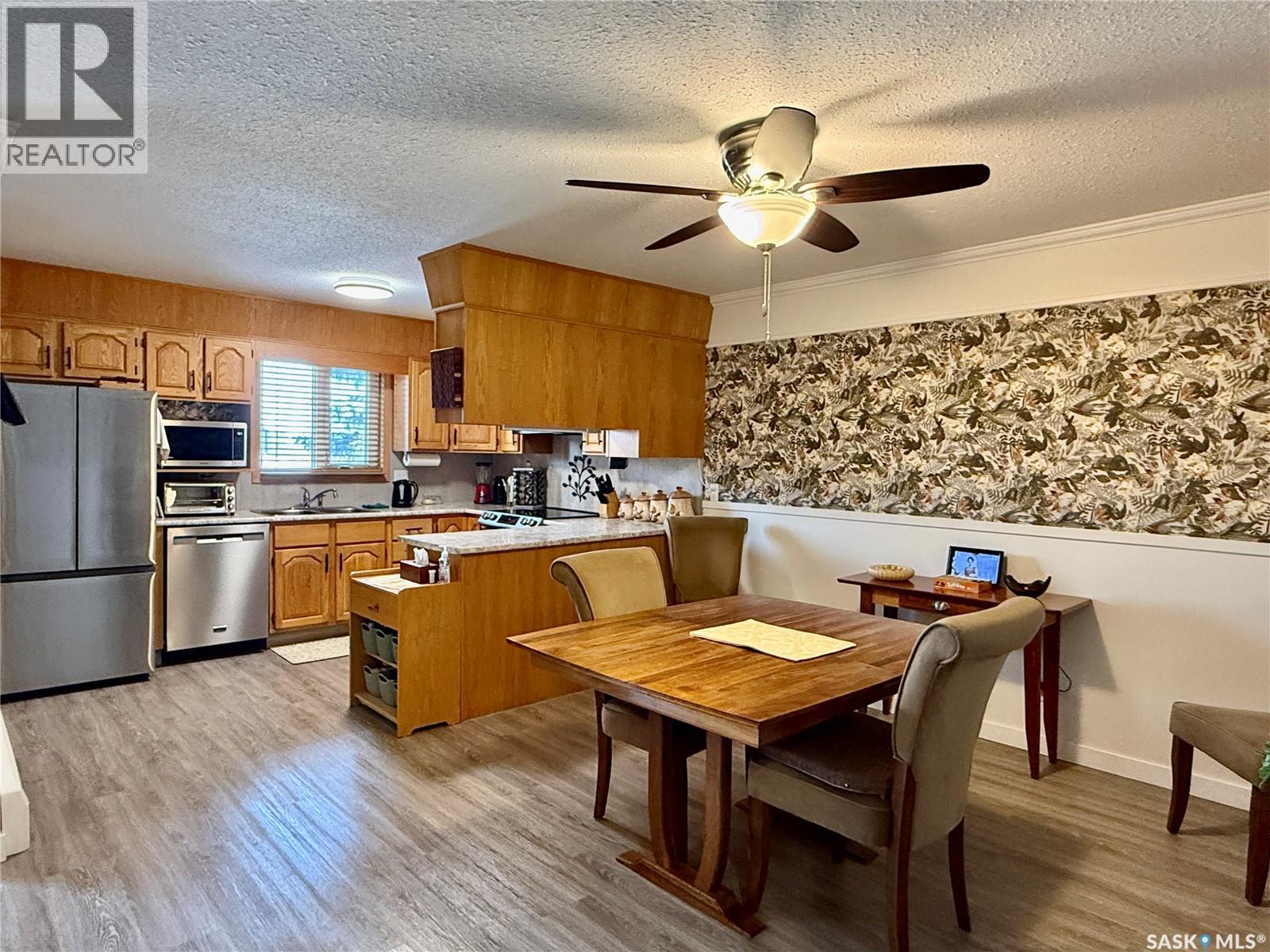 103 2013 Arlington Avenue, Saskatoon, Saskatchewan  S7J 2H6 - Photo 5 - SK028219