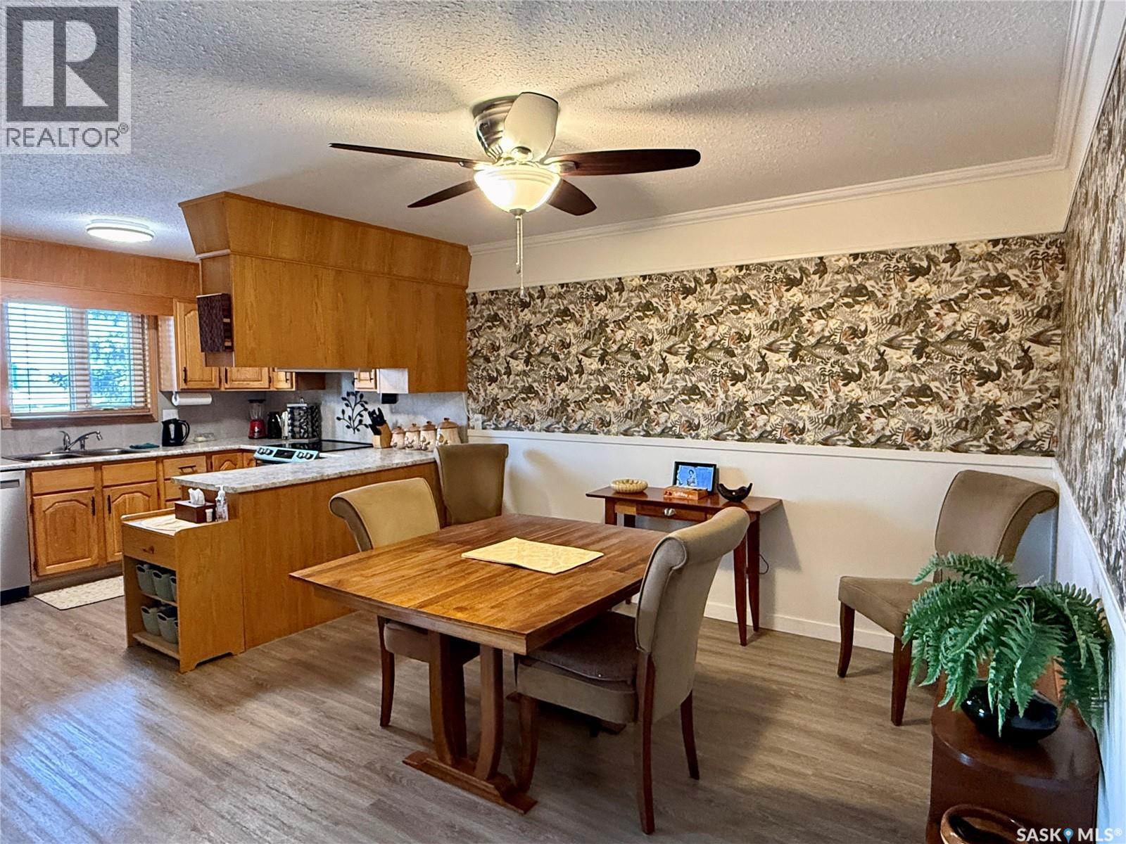 103 2013 Arlington Avenue, Saskatoon, Saskatchewan  S7J 2H6 - Photo 6 - SK028219