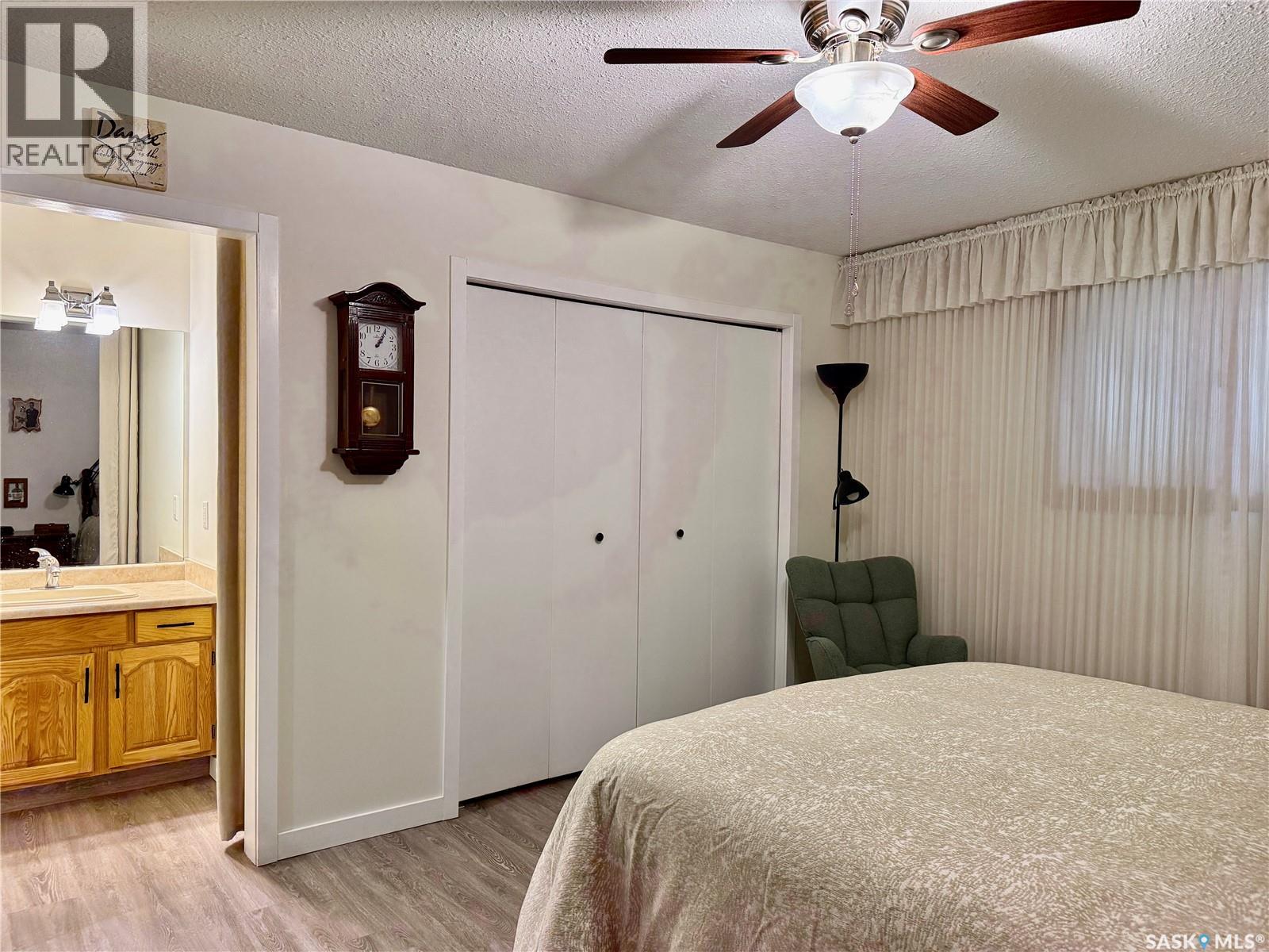 103 2013 Arlington Avenue, Saskatoon, Saskatchewan  S7J 2H6 - Photo 11 - SK028219