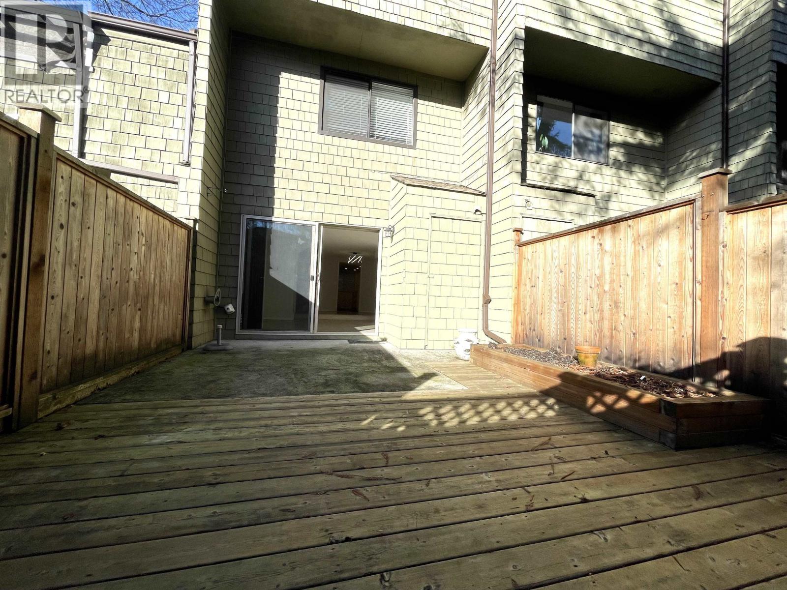 8132 Laval Place, Vancouver, British Columbia  V5S 4B2 - Photo 12 - R3088937