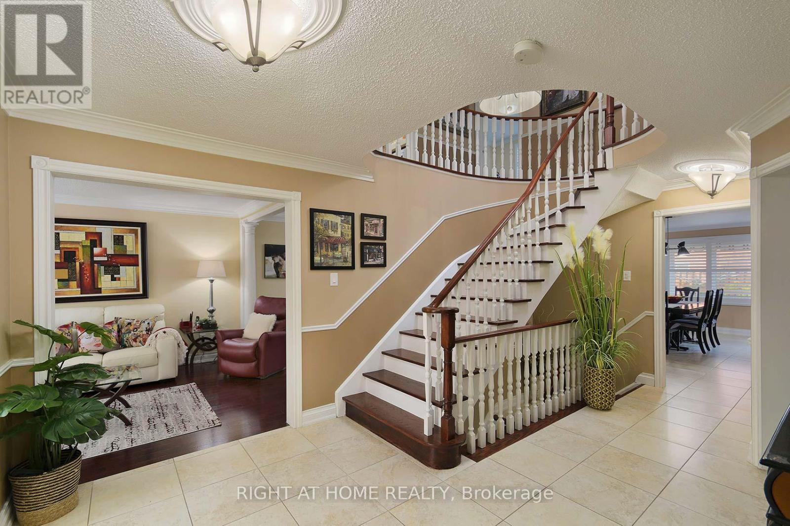 70 Bellona Street, Vaughan, Ontario  L4L 6R4 - Photo 14 - N12529364