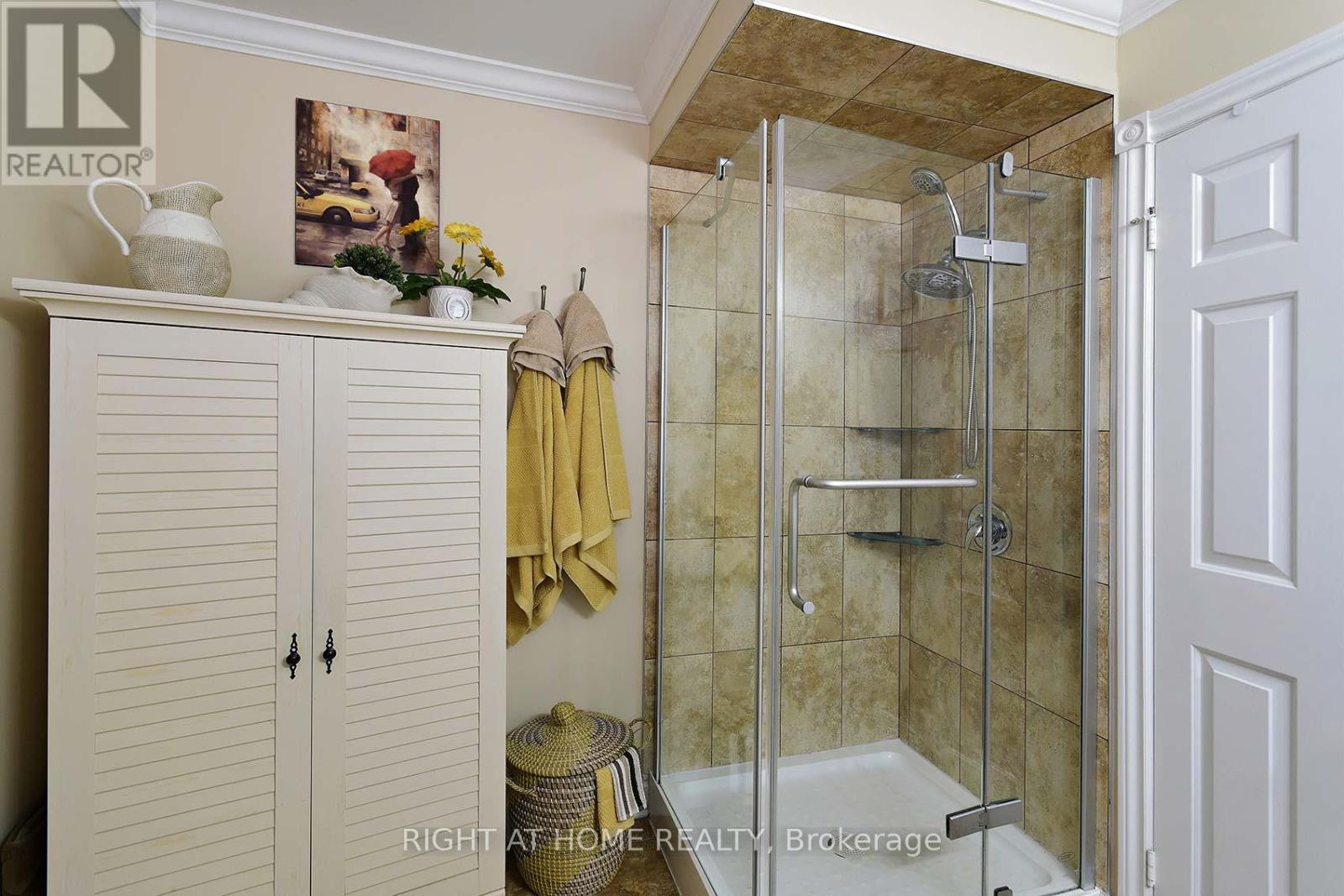 70 Bellona Street, Vaughan, Ontario  L4L 6R4 - Photo 29 - N12529364