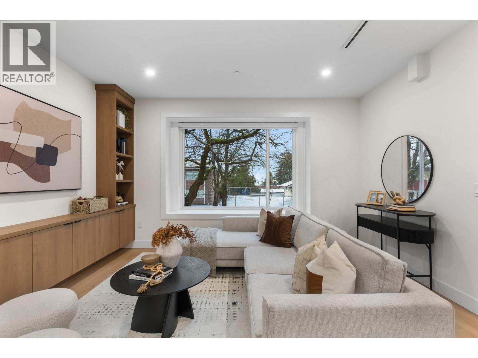 2 435 E 47th Avenue, Vancouver, British Columbia  V5W 2B3 - Photo 3 - R3089258