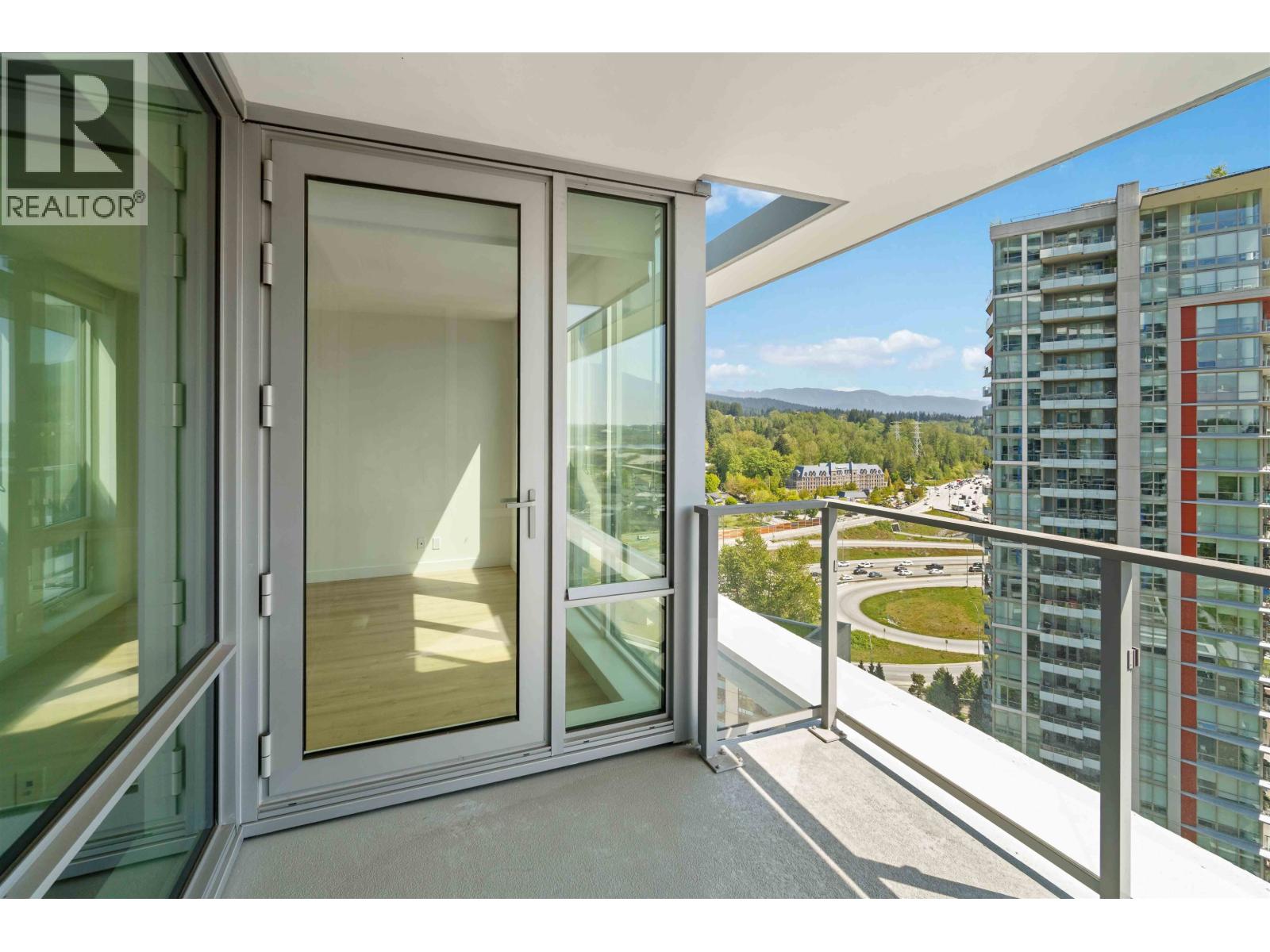 2304 1500 Fern Street, North Vancouver, British Columbia  V7J 0E6 - Photo 27 - R3089268