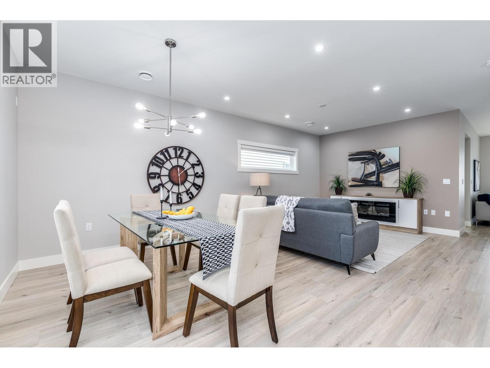 3427 Victoria Drive, Coquitlam, British Columbia  V3B 2V5 - Photo 16 - R3089276