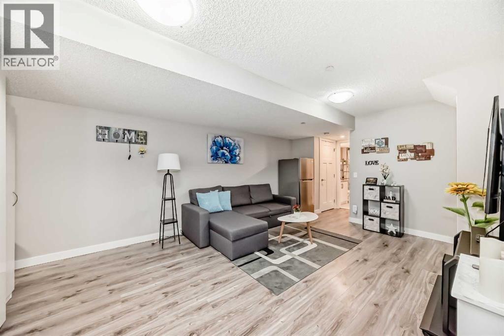 720 Livingston Hill Ne, Calgary, Alberta  T3P 1K5 - Photo 28 - A2256422