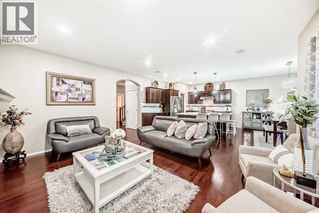 719 Panamount Boulevard Nw, Calgary, Alberta  T3K 0P7 - Photo 8 - A2279976