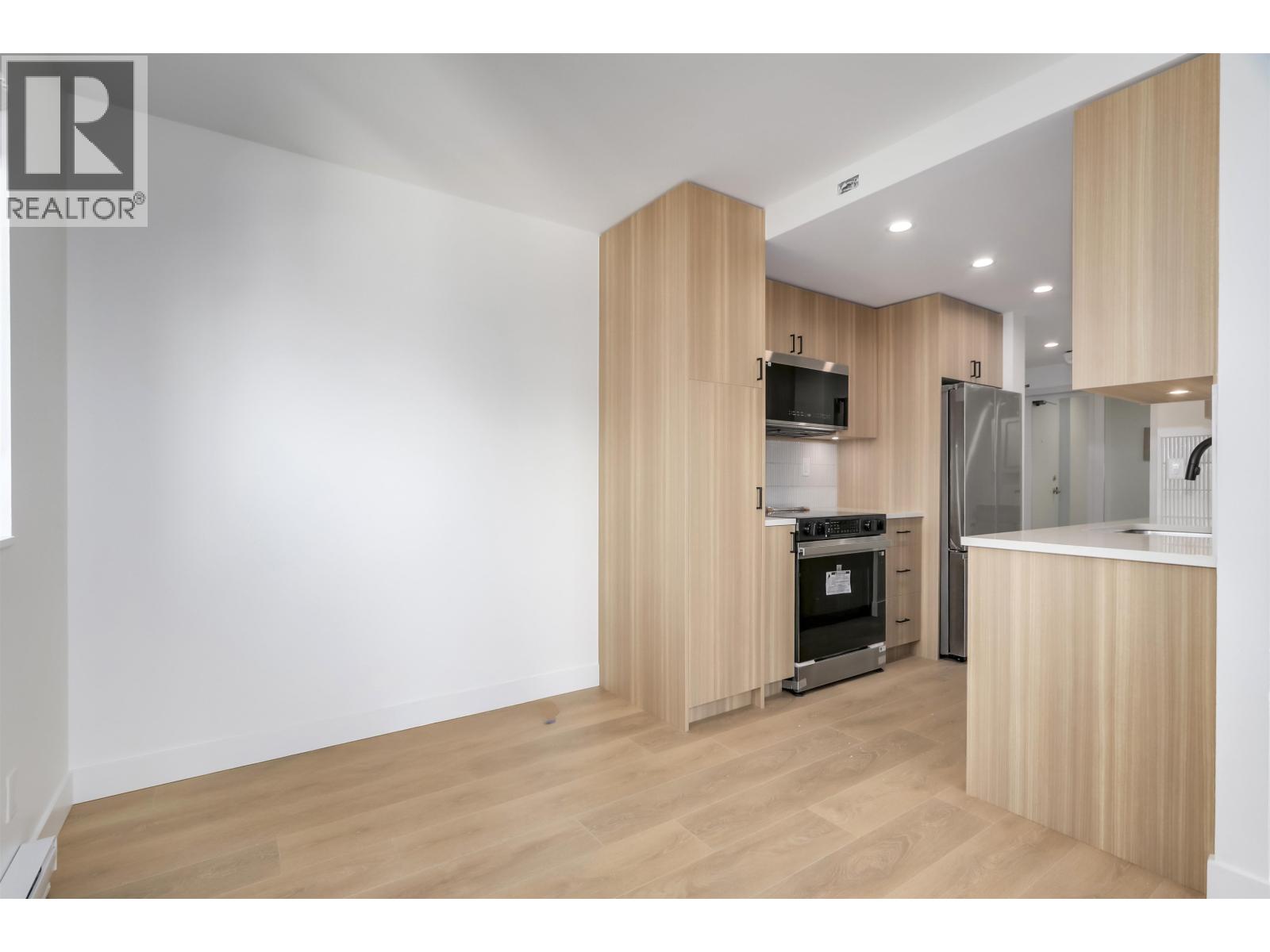 1206 110 W 4th Street, North Vancouver, British Columbia  V7L 0E6 - Photo 14 - R3089273